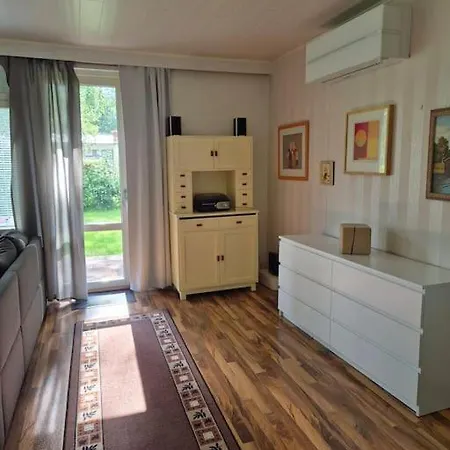 Villa Omakotitalo Sairaalan Laehellae *