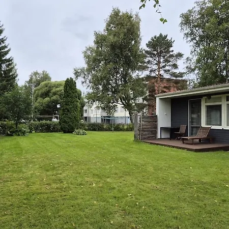 Villa Omakotitalo Sairaalan Laehellae